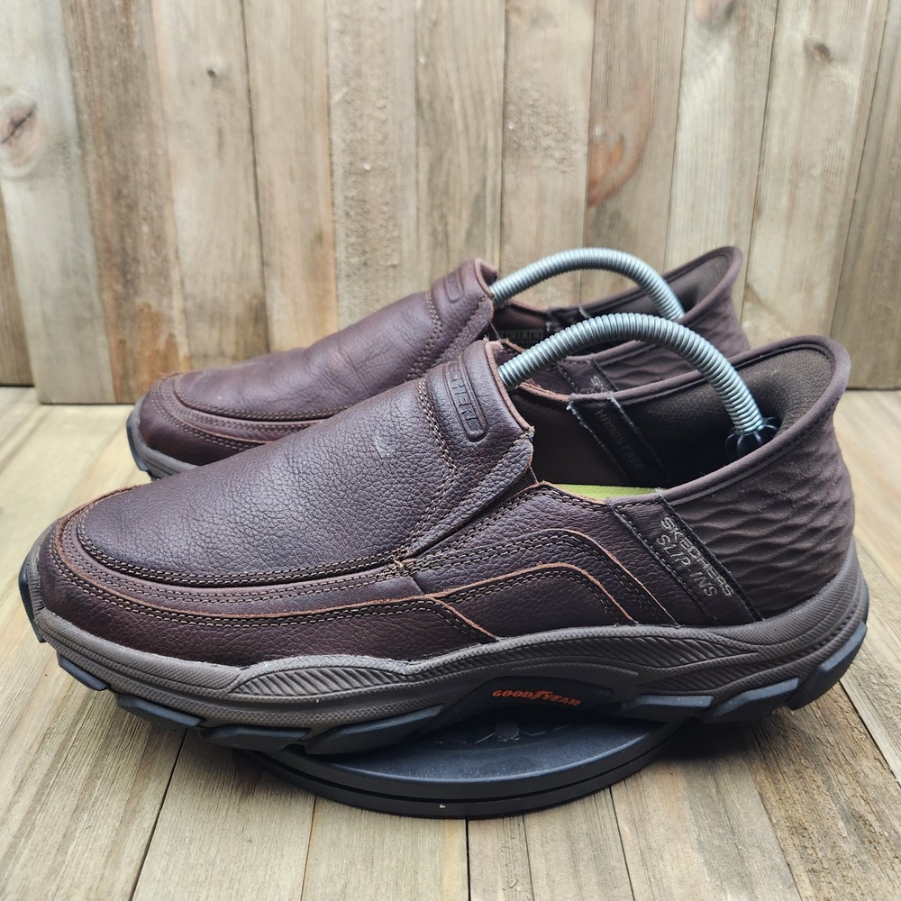 Skechers Slip-ins Elgin Mens size 10 Hands Free Leather Loafers Slip On Shoes